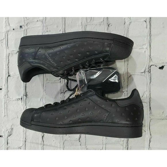 adidas Superstar x Pharrell Black Future 2020 GY4981 Sneakers YOUTH SIZE 4 - Picture 3 of 9